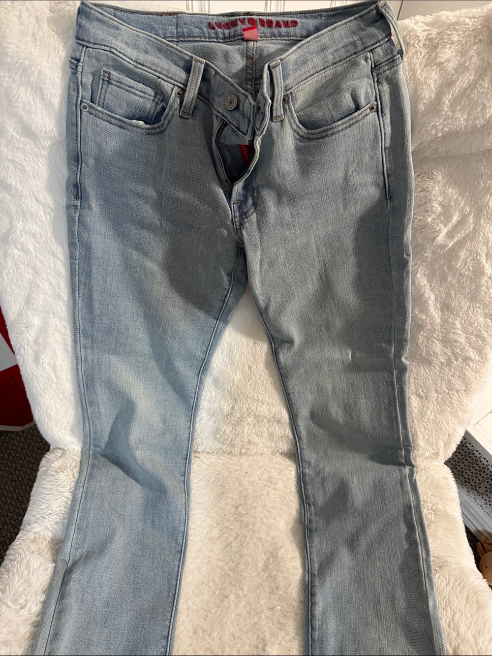 Lucky Brand Straight-Leg Light Wash Denim Jeans